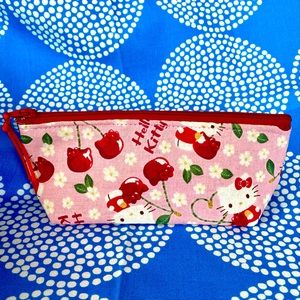 NEW Handmade Hello Kitty Mesh Zip Pouch